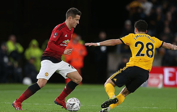 泰勒执法的 泰勒执法的